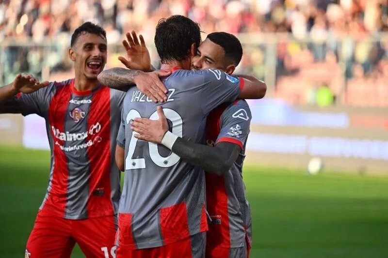 Soi kèo Genoa vs Cremonese vòng 9 giải Serie A 3 soi-keo-genoa-vs-cremonese-2h45-30-10-3