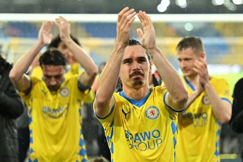 Soi kèo Hamburger Sv vs Wolfsburg vòng 8 giải Bundesliga 2 soi-keo-hamburger-sv-vs-wolfsburg-20h30-25-10-2